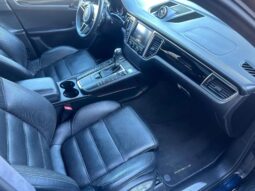 
										2015 Porsche Macan Turbo full									