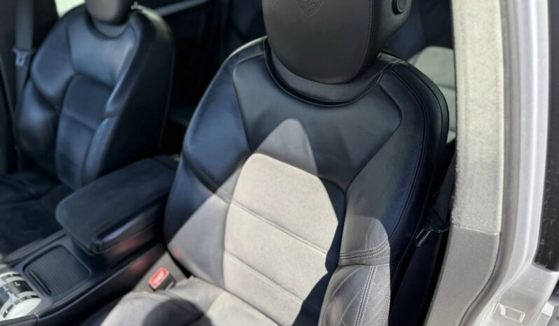 
								2009 Porsche Cayenne GTS full									