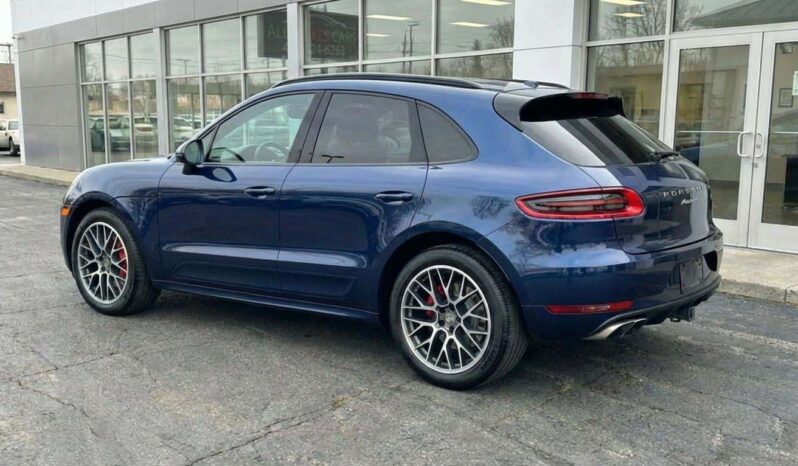 
								2015 Porsche Macan Turbo full									