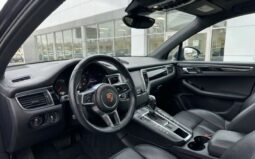 
										2015 Porsche Macan Turbo full									