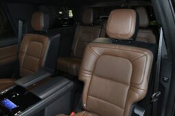 
										2023 Lincoln Navigator Reserve full									