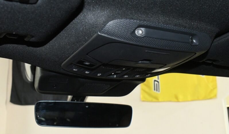 
								2023 Lincoln Navigator Reserve full									