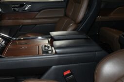 
										2023 Lincoln Navigator Reserve full									
