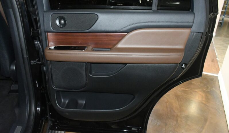 
								2023 Lincoln Navigator Reserve full									