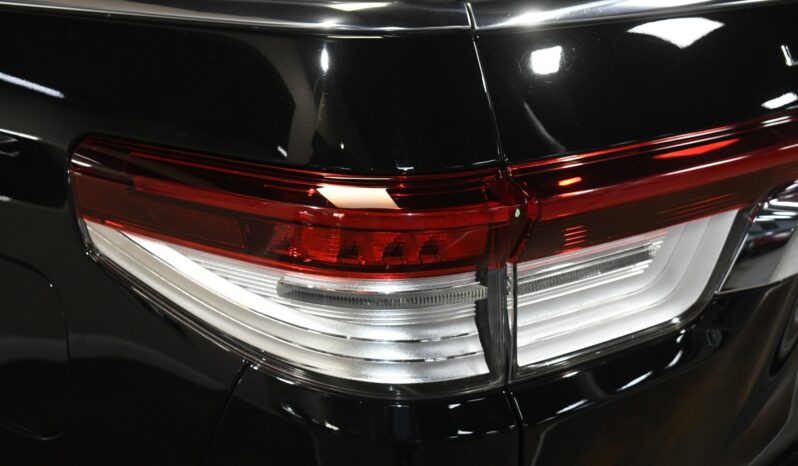 
								2023 Lincoln Navigator Reserve full									