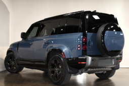 
										2023 Land Rover Defender 110 X-Dynamic SE full									