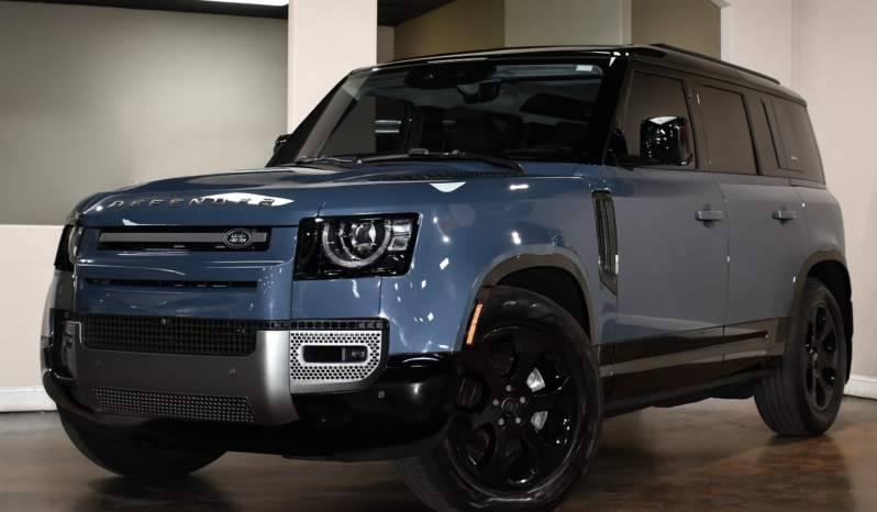 
								2023 Land Rover Defender 110 X-Dynamic SE full									