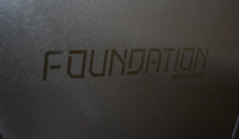 
								2024 Tesla Cybertruck Cyberbeast full									