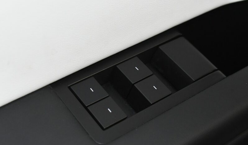 
								2024 Tesla Cybertruck Cyberbeast full									