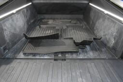 
										2024 Tesla Cybertruck Cyberbeast full									