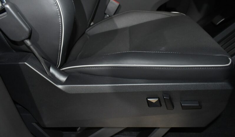 
								2024 Tesla Cybertruck Cyberbeast full									