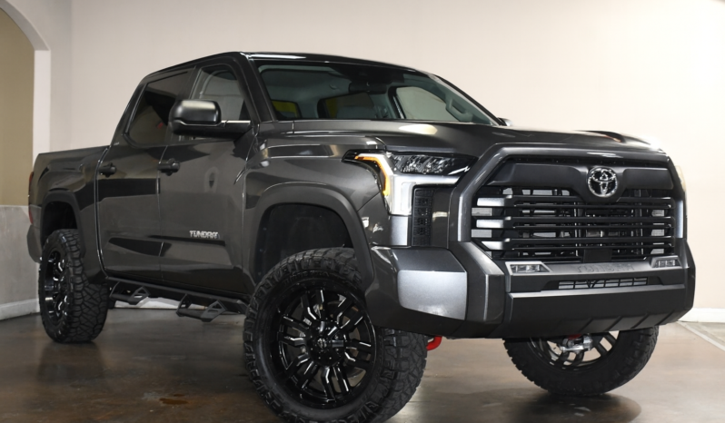 
								2024 Toyota Tundra SR5 full									