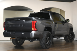 
										2024 Toyota Tundra SR5 full									