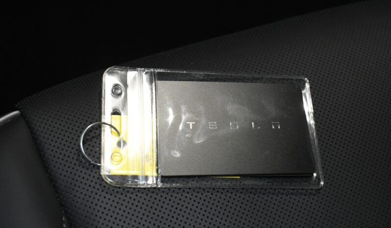 
								2024 Tesla Cybertruck Cyberbeast full									