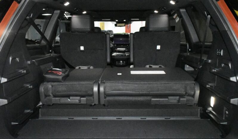 
								2024 Toyota Sequoia TRD Pro full									