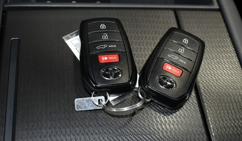 
								2024 Toyota Sequoia TRD Pro full									