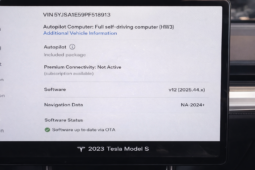 
										2023 Tesla Model S full									