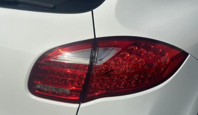 
								2013 Porsche Cayenne Diesel full									