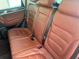 
										2015 Volkswagen Touareg Lux TDI full									