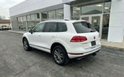 
										2015 Volkswagen Touareg Lux TDI full									