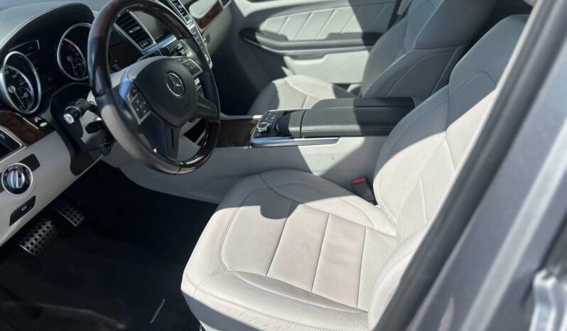 
								2014 Mercedes-Benz GL550 full									
