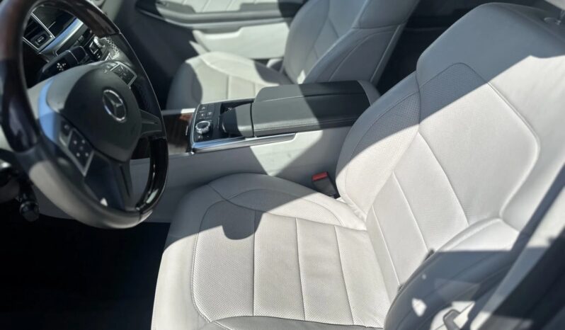 
								2014 Mercedes-Benz GL550 full									