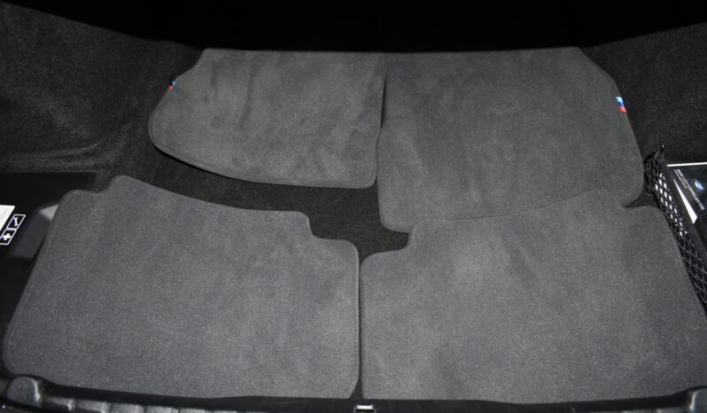 
								2022 BMW M8 Competition Gran Coupe full									