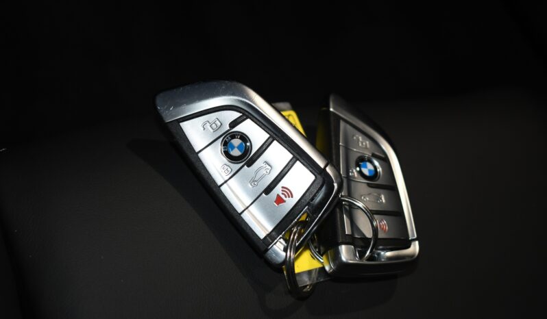 
								2022 BMW M8 Competition Gran Coupe full									