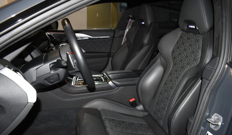 
								2022 BMW M8 Competition Gran Coupe full									