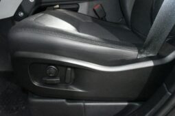 
										2023 Land Rover Defender 110 X-Dynamic SE full									