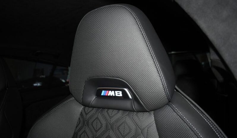 
								2022 BMW M8 Competition Gran Coupe full									