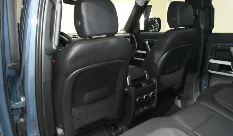 
								2023 Land Rover Defender 110 X-Dynamic SE full									