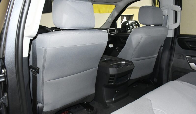 
								2024 Toyota Tundra SR5 full									