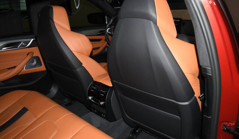 
								2021 BMW M5 Competition full									