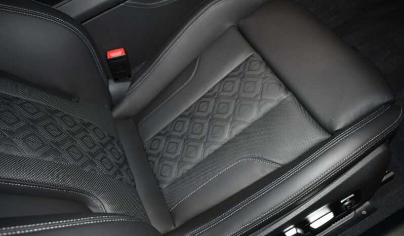 
								2022 BMW M8 Competition Gran Coupe full									