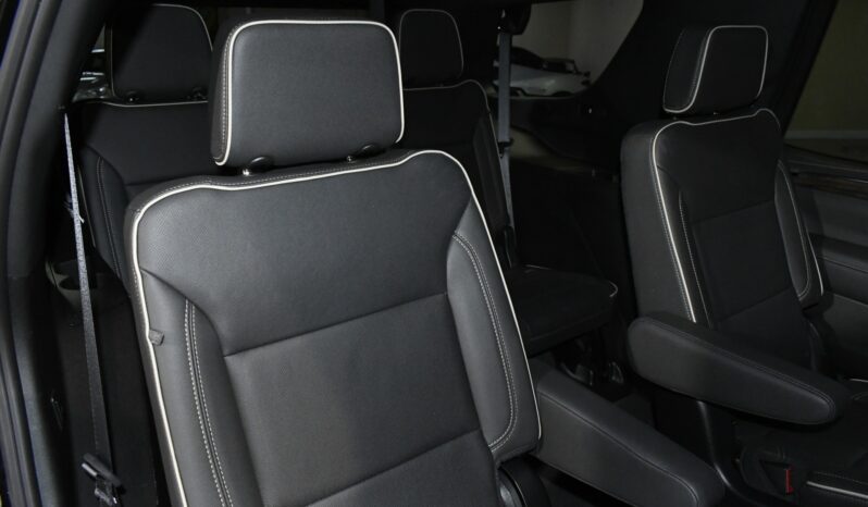 
								2023 Chevrolet Tahoe Premier full									