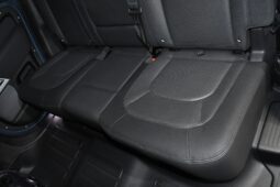 
										2023 Land Rover Defender 110 X-Dynamic SE full									