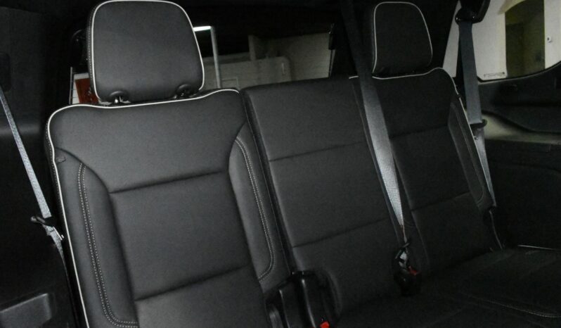 
								2023 Chevrolet Tahoe Premier full									