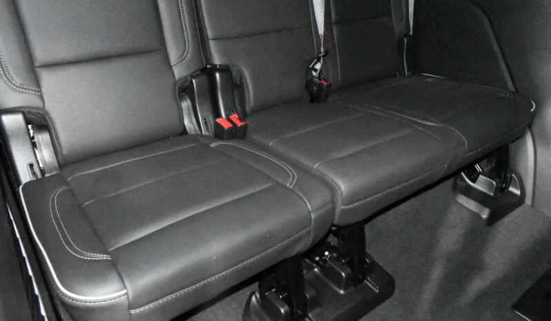 
								2023 Chevrolet Tahoe Premier full									