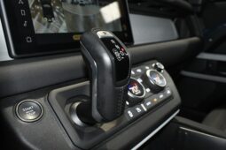 
										2023 Land Rover Defender 110 X-Dynamic SE full									