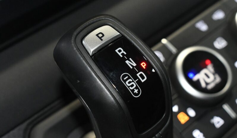 
								2023 Land Rover Defender 110 X-Dynamic SE full									