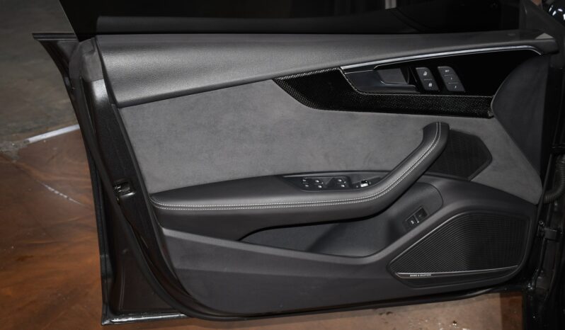 
								2023 Audi S5 Sportback 3.0T quattro Prestige full									