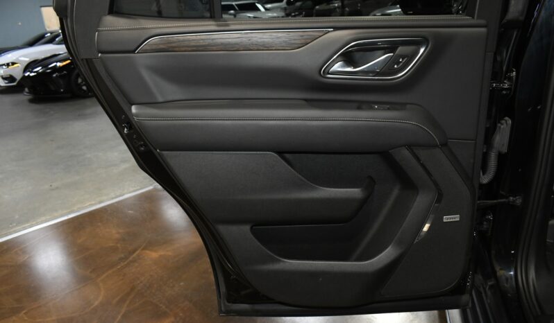 
								2023 Chevrolet Tahoe Premier full									