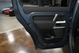 
										2023 Land Rover Defender 110 X-Dynamic SE full									