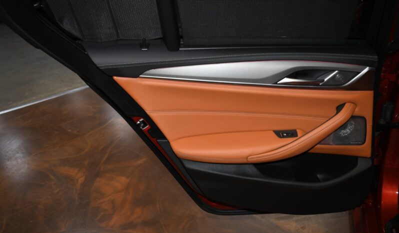 
								2021 BMW M5 Competition full									