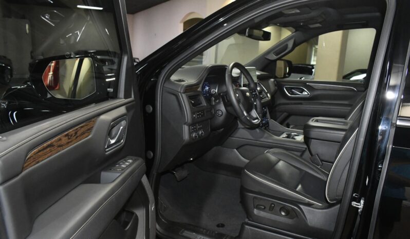 
								2023 Chevrolet Tahoe Premier full									