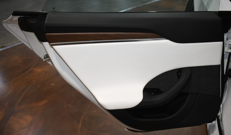 
								2023 Tesla Model S full									