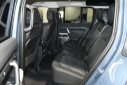 
										2023 Land Rover Defender 110 X-Dynamic SE full									