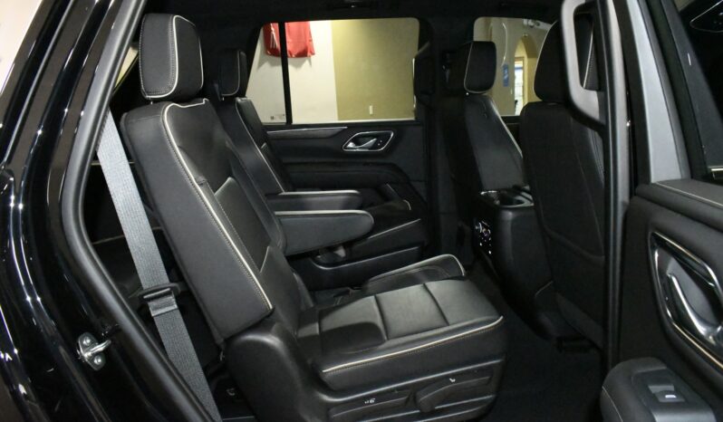 
								2023 Chevrolet Tahoe Premier full									