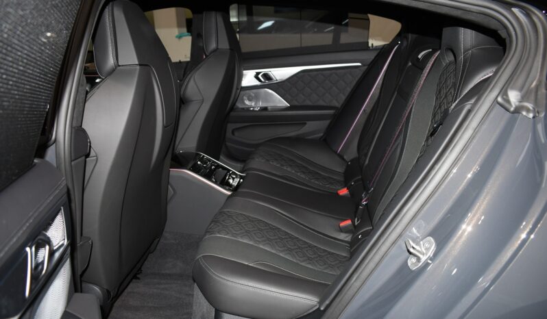 
								2022 BMW M8 Competition Gran Coupe full									